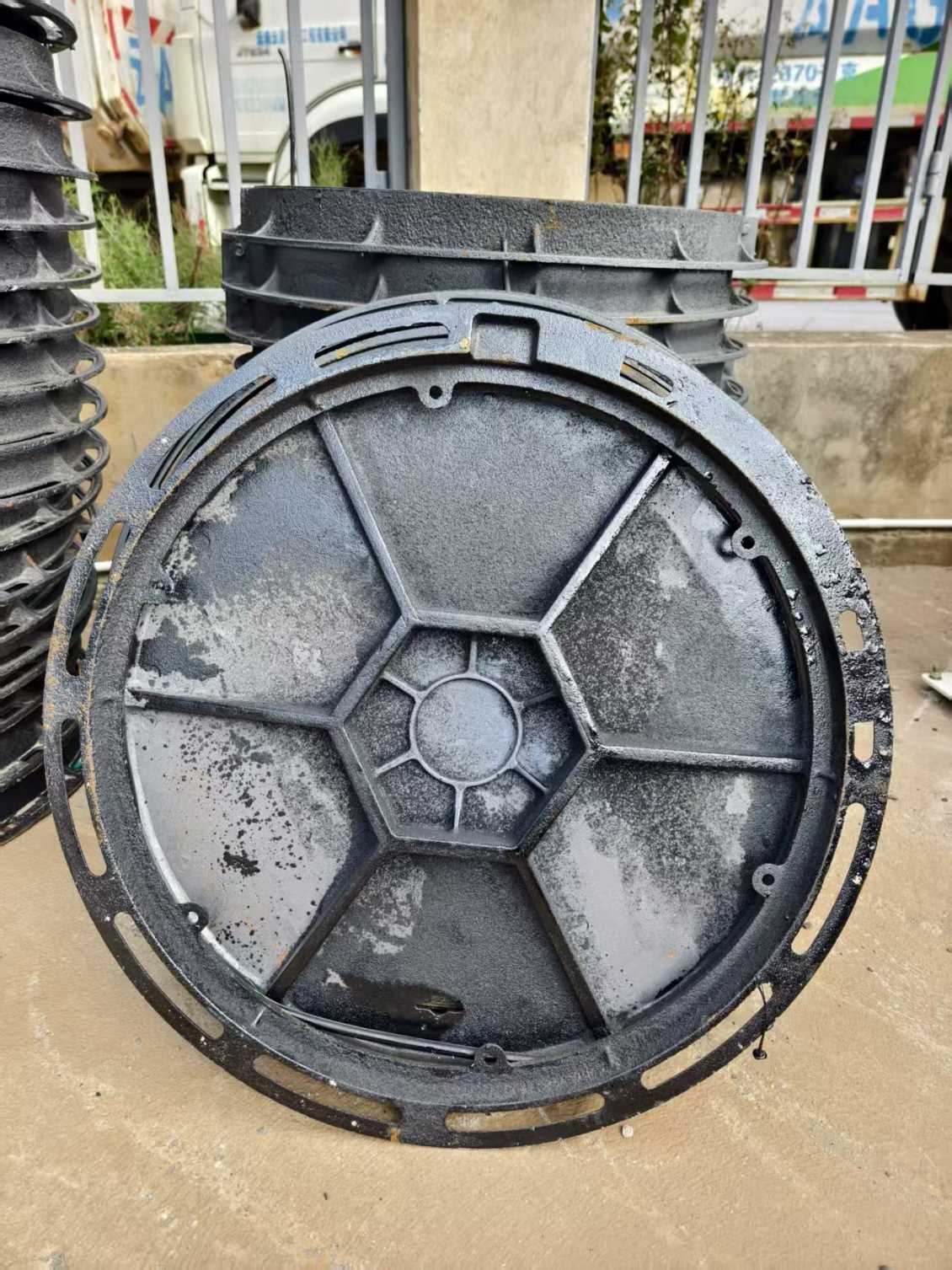 文山球墨铸铁井盖有哪些规格？